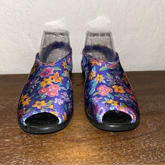 Vintage Keds Floral Print Sun Surf Slip On Sling Back Sandal Shoes - Picture 5 of 10